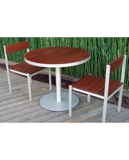 LUMA Large Café Table