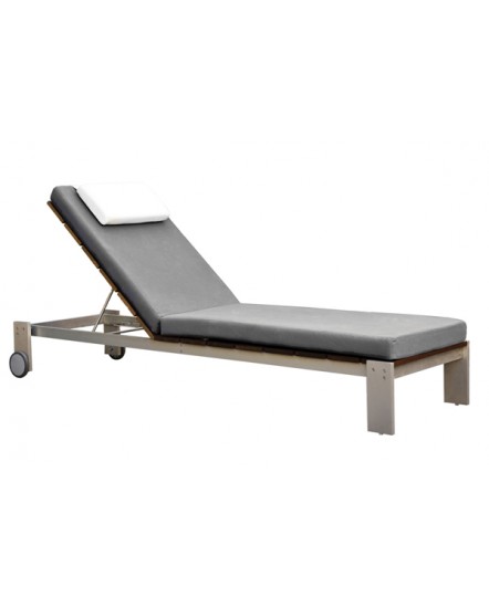 LUMA Adjustable Chaise Lounge