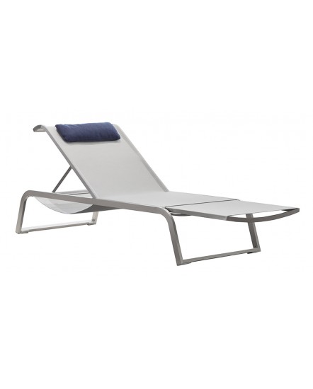 L3 Stackable Sunlounger