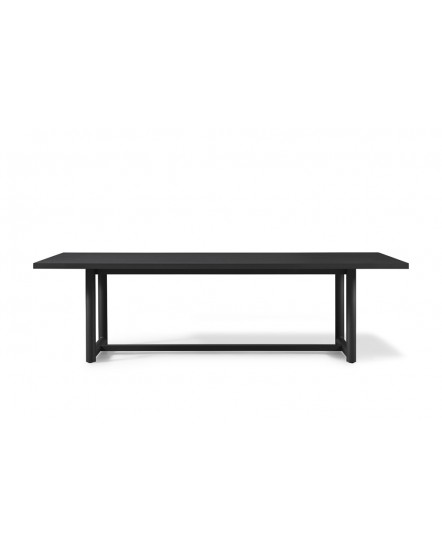 BREEZE Xl Dining Table 2600