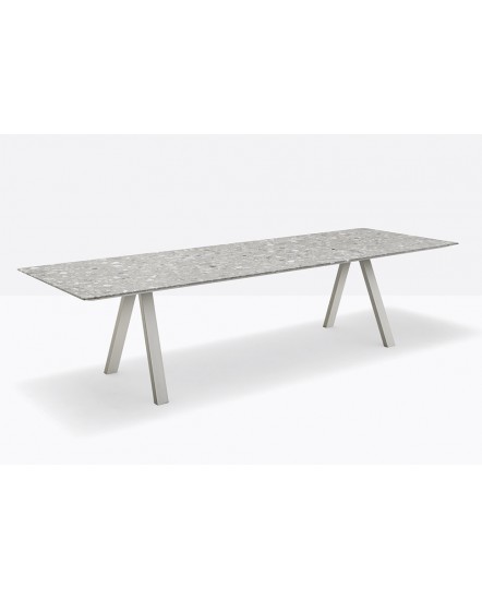 ARKI-TABLE Table