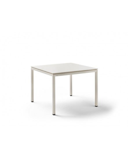 SUMMER Square Dining Table