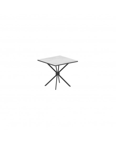 TRAVERSE Folding Table