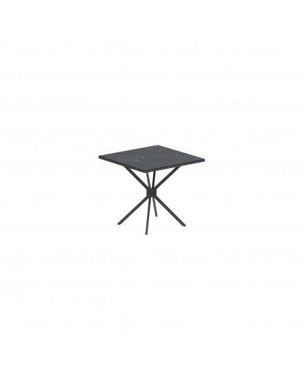 TRAVERSE Folding Table