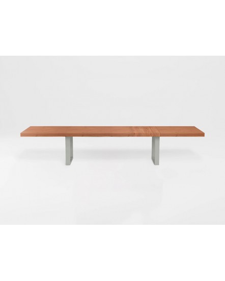 PUCON Dining Table