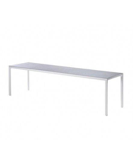 ILLUM Dining Table